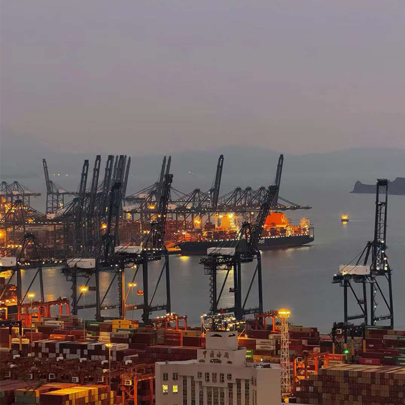 Porturi strategice dezvoltate de China în Europa de Est